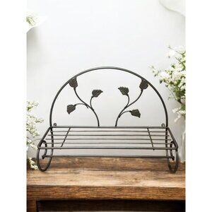 Metal Leaf Design Decorative Rack
